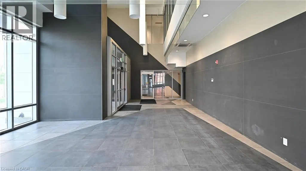158 KING STREET N Street Unit# 8802, #8802