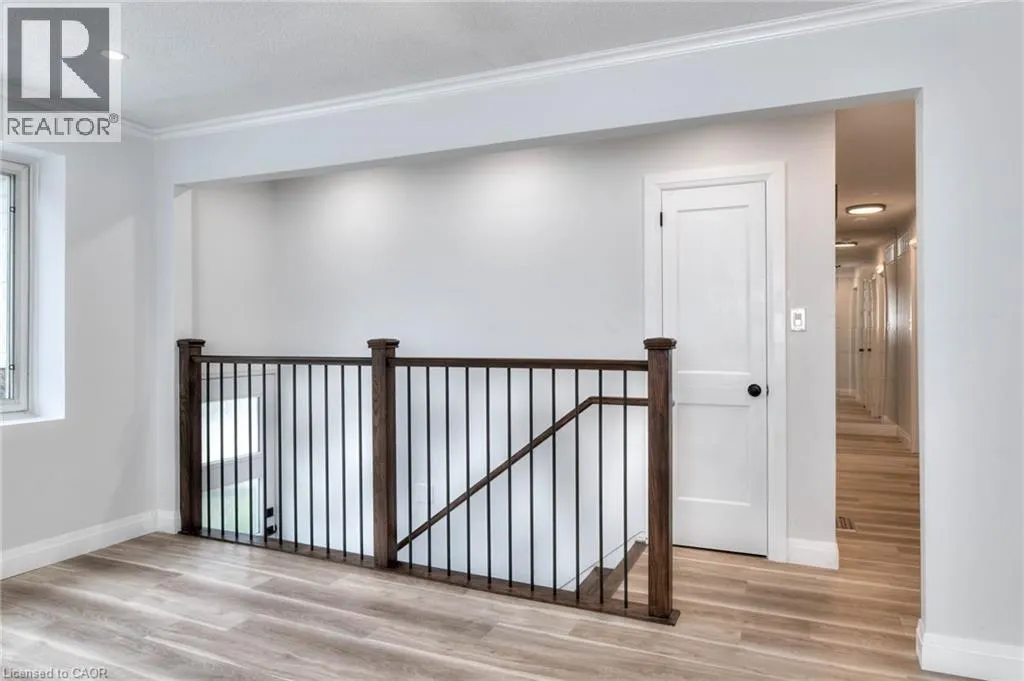 170 WHEATFIELD Crescent Unit# UPPER, #UPPER