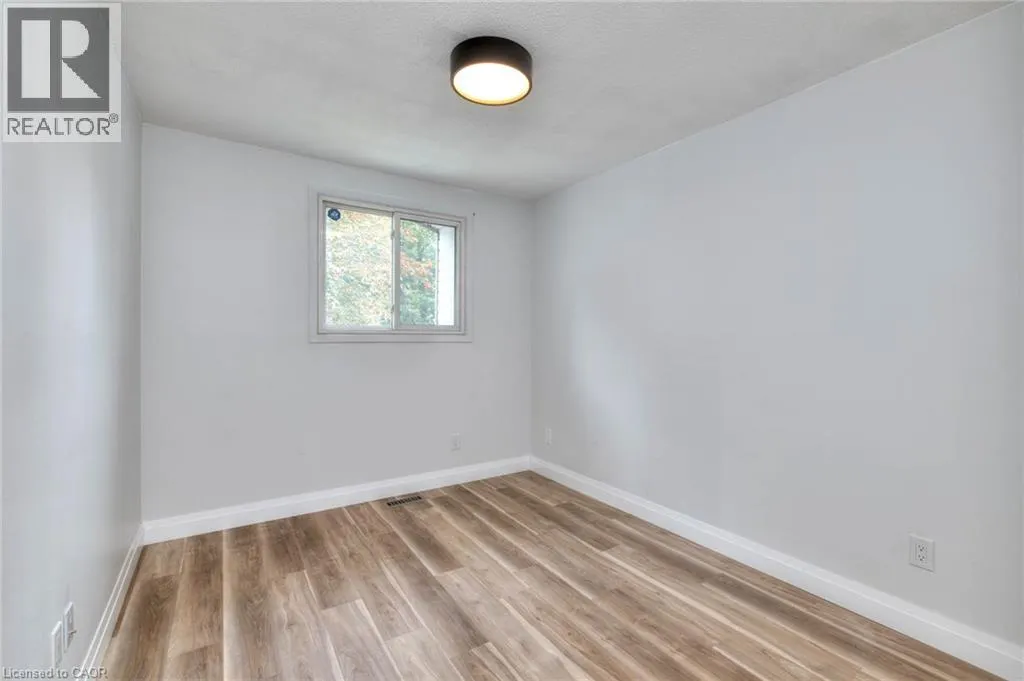 170 WHEATFIELD Crescent Unit# UPPER, #UPPER