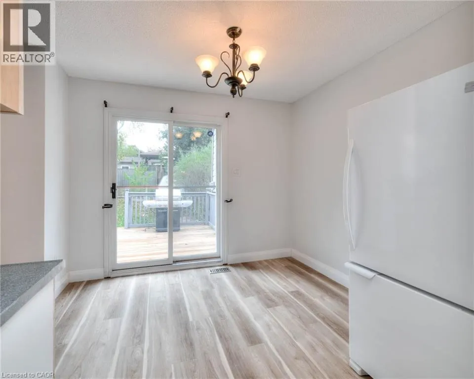 170 WHEATFIELD Crescent Unit# UPPER, #UPPER