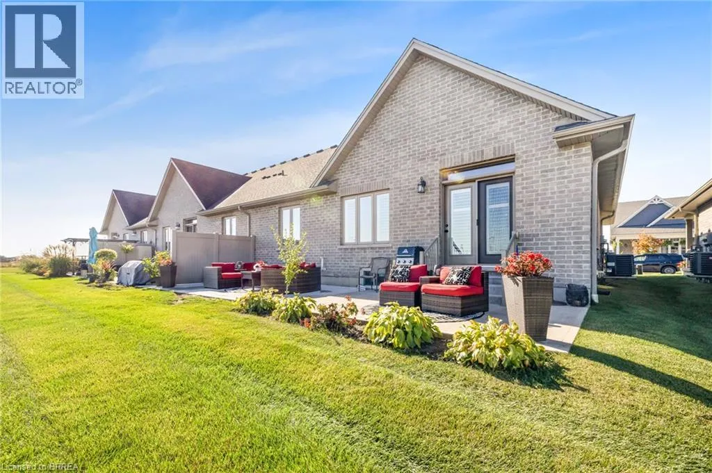 261 SCHOONER Drive