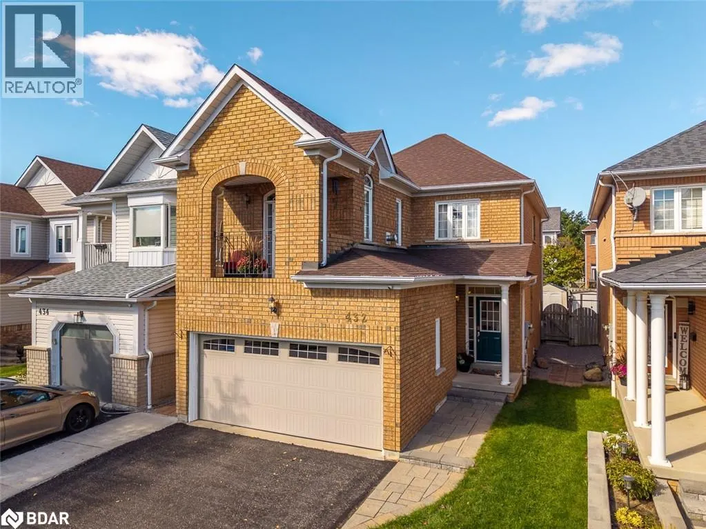 432 WOODSMERE Crescent