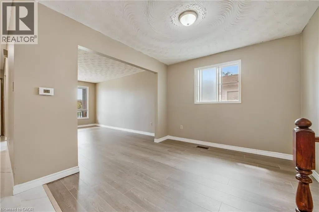 3 ENVOY Boulevard