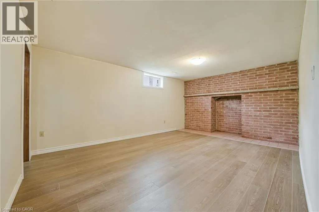3 ENVOY Boulevard