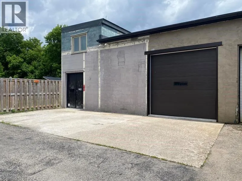 15 NIAGARA Street Unit# B, #B