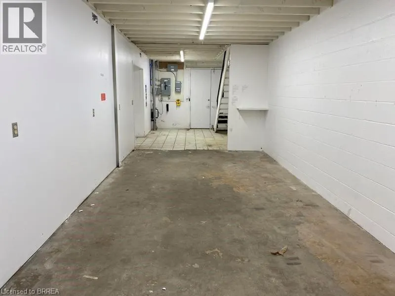 15 NIAGARA Street Unit# B, #B
