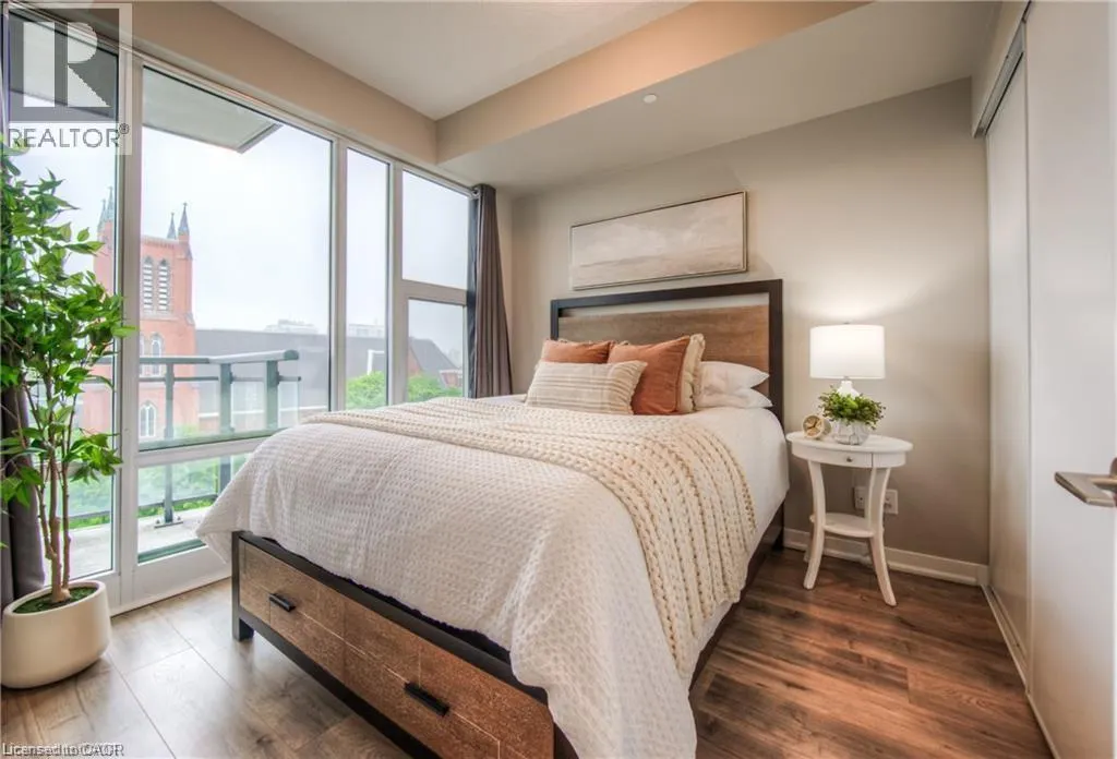 85 DUKE Street W Unit# 703, #703