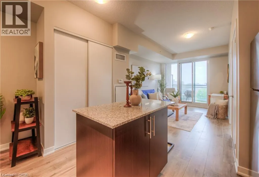 85 DUKE Street W Unit# 703, #703