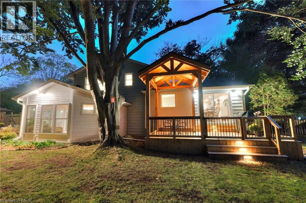 120 MAYFIELD Avenue