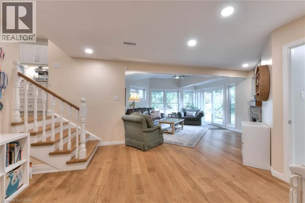 120 MAYFIELD Avenue