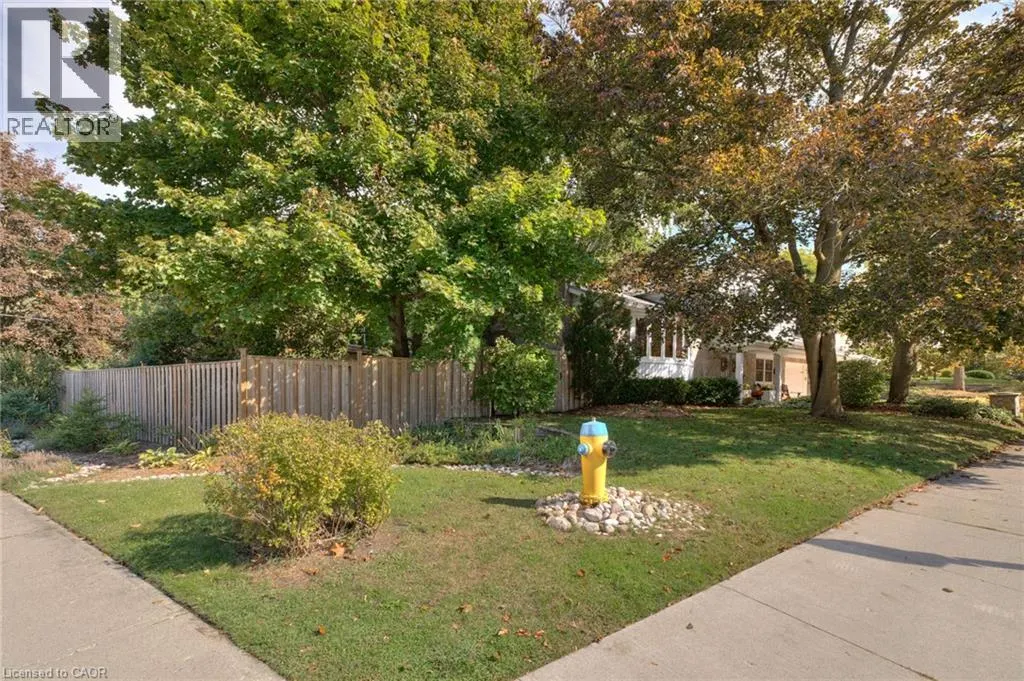 120 MAYFIELD Avenue