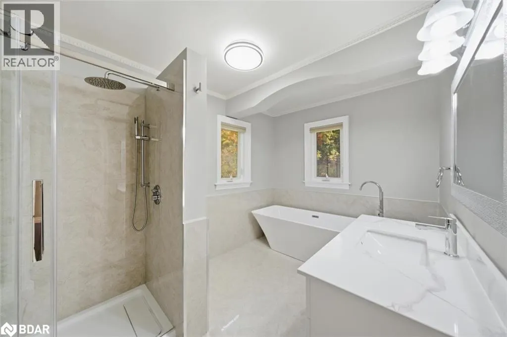 40 ALGONQUIN FOREST Drive