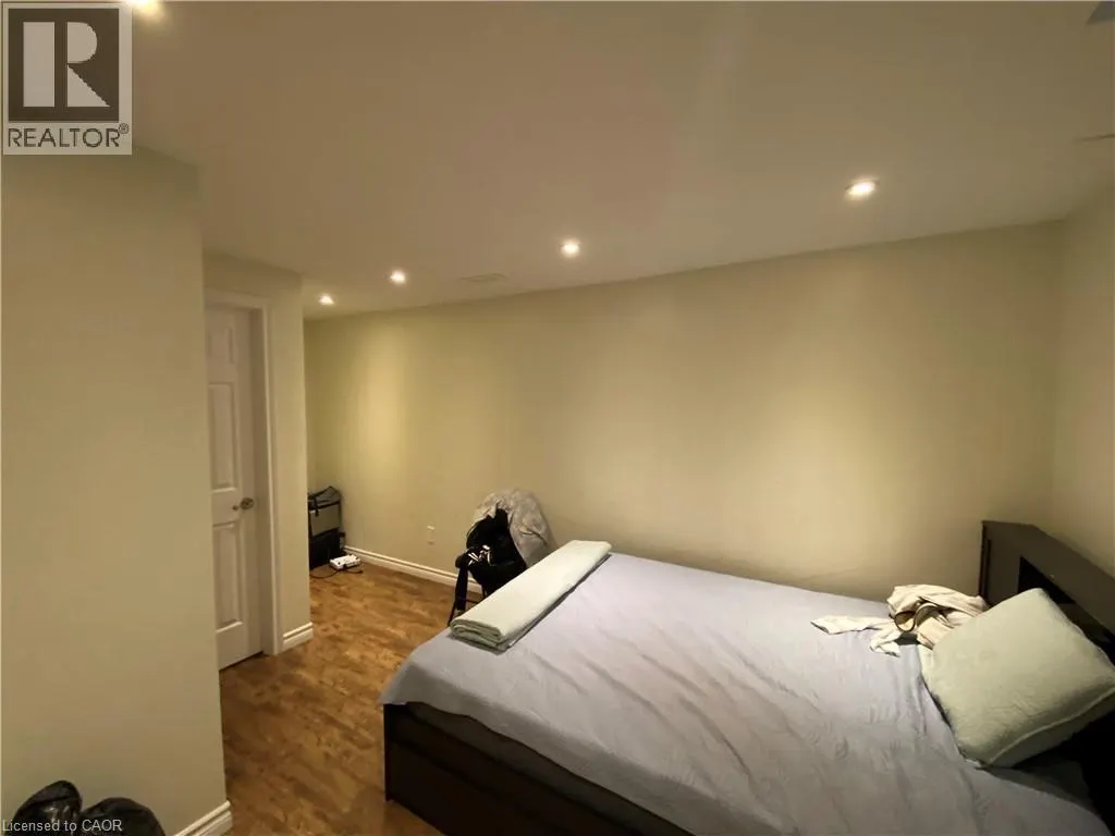 30 REISTVIEW Street