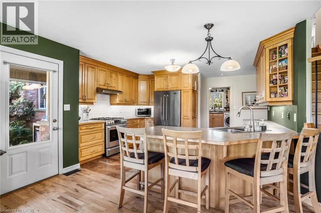 103 POWERLINE Road