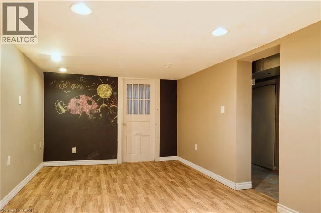 707 ROCKWAY Drive