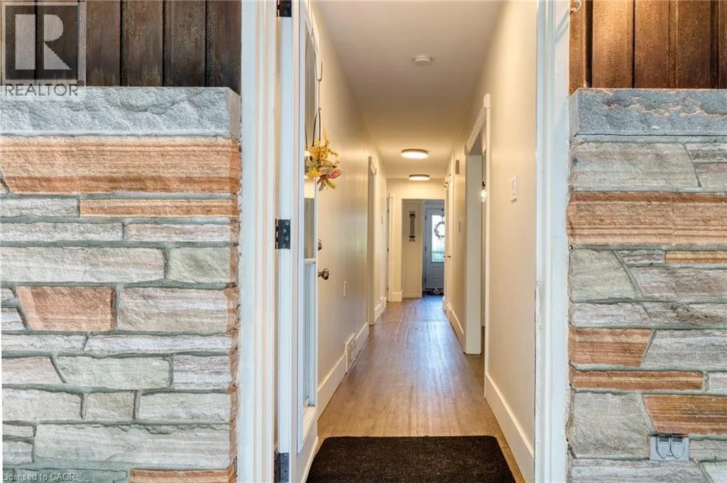 707 ROCKWAY Drive