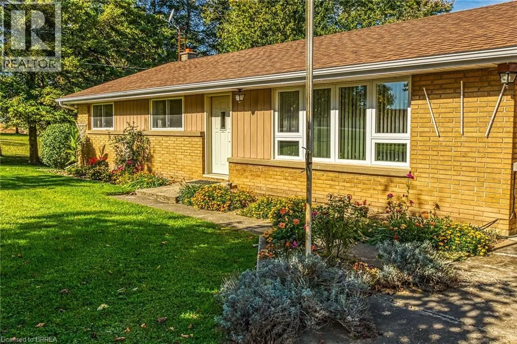 169 GOVERNORS Road E