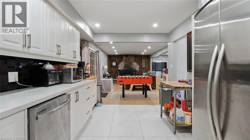 279 COCKSHUTT Road