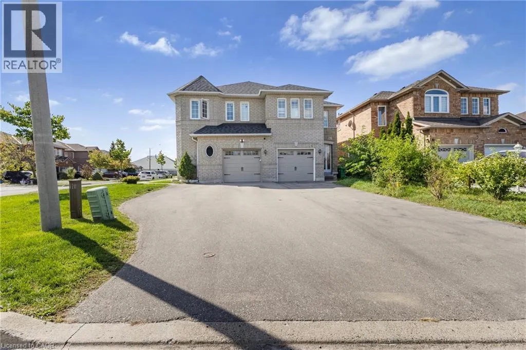 1060 FOXGLOVE Place