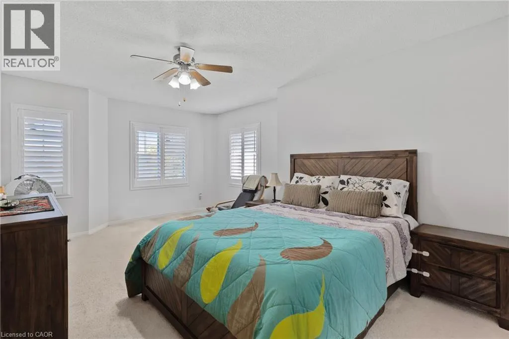 1060 FOXGLOVE Place