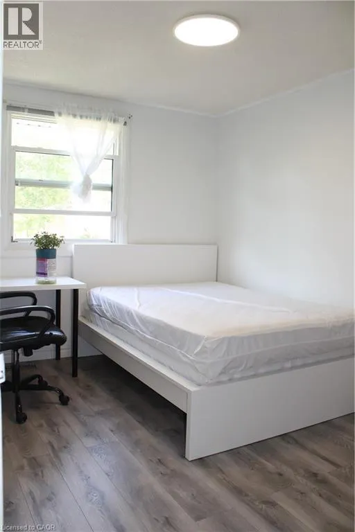 399 KEATS Way Unit# 4, #4