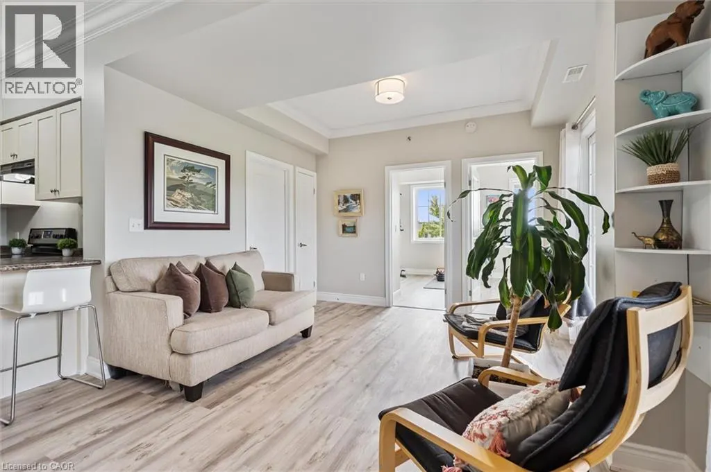 1440 GORDON Street Unit# 202, #202