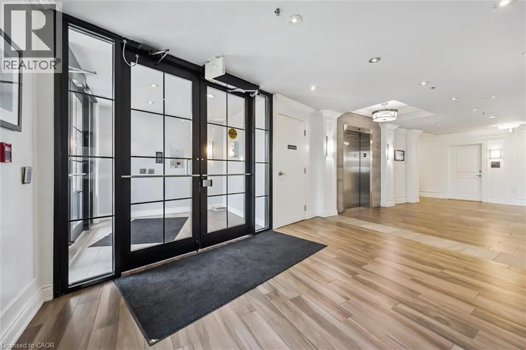 1440 GORDON Street Unit# 202, #202