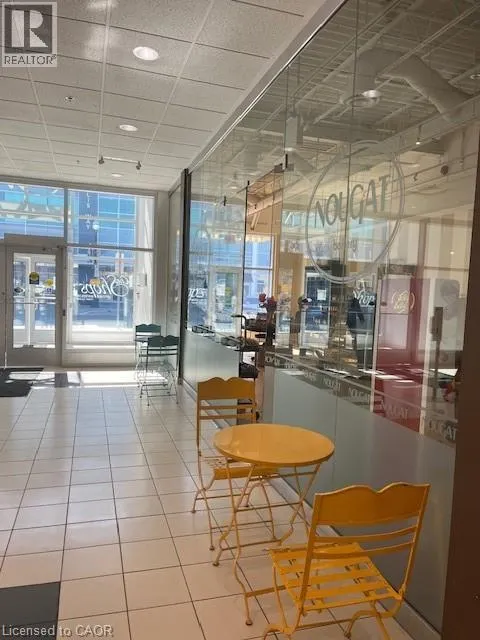 75 KING Street S