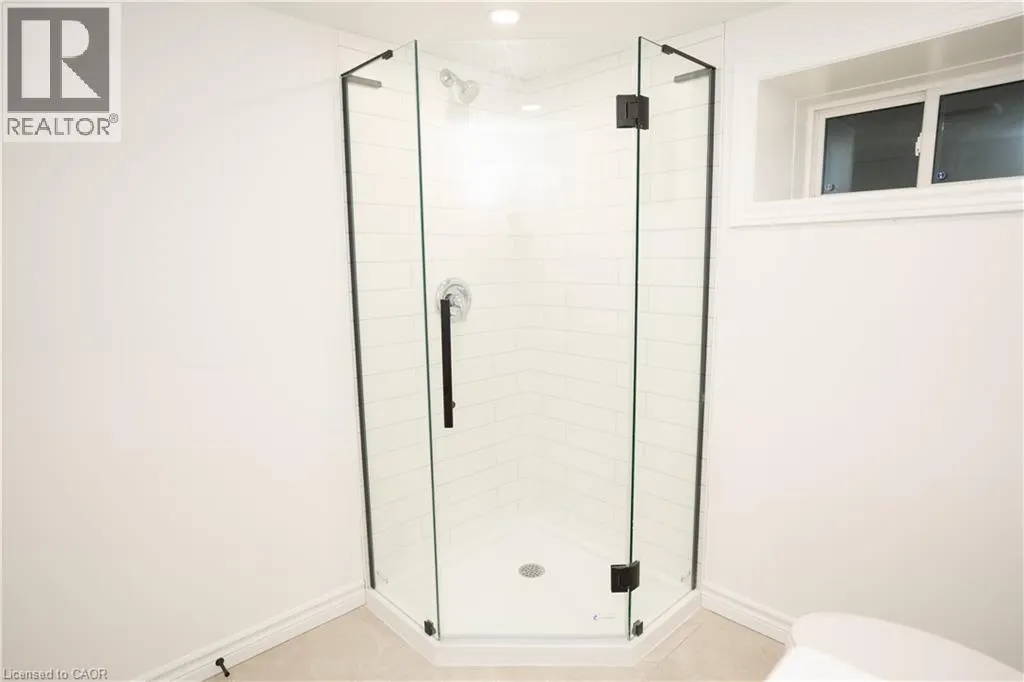 22 NEEVE Street Unit# Lower, #Lower