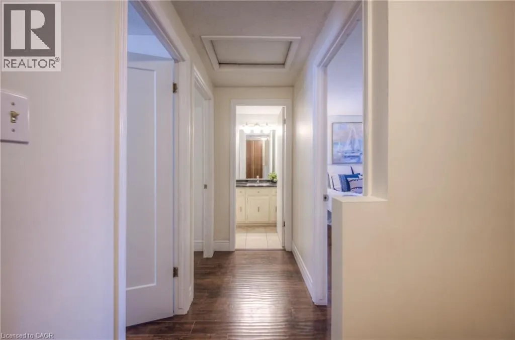 206 GREEN VALLEY Drive Unit# 7, #7