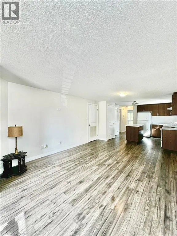1989 OTTAWA Street S Unit# 22f, #22f