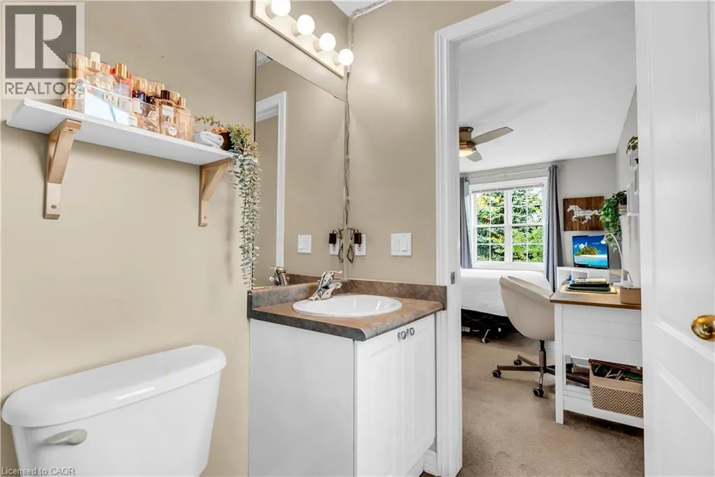 1085 HARROGATE Drive Unit# 45, #45