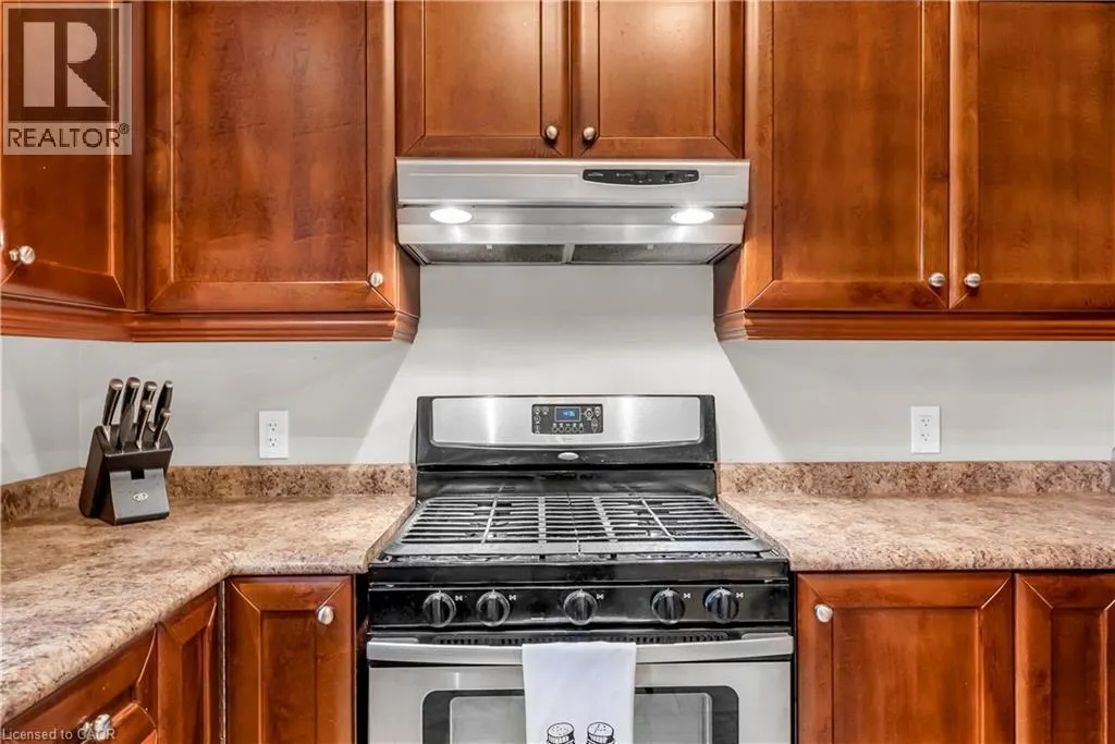 1085 HARROGATE Drive Unit# 45, #45