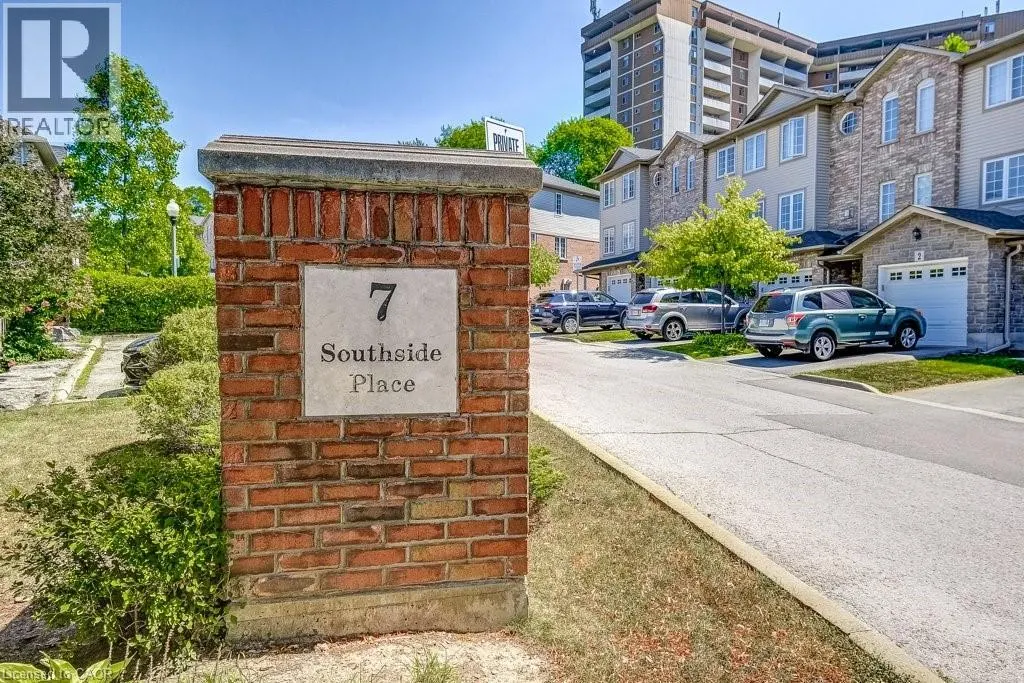 7 SOUTHSIDE Place Unit# 57, #57