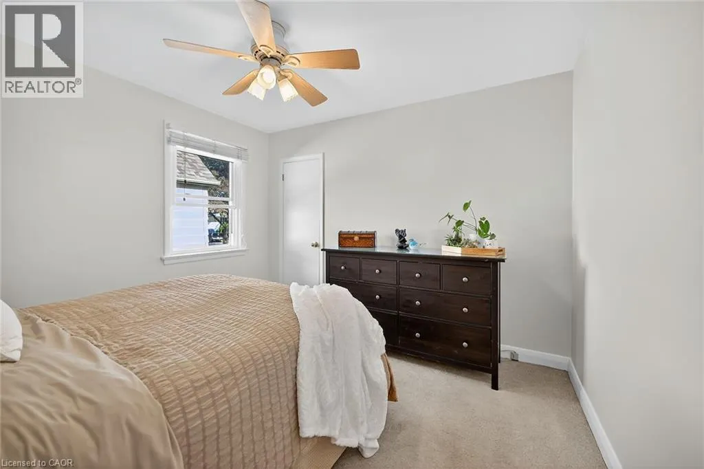 238 EAST 43RD Street