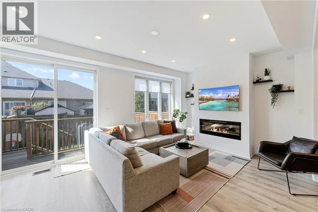 1890 RYMAL Road E Unit# 43, #43