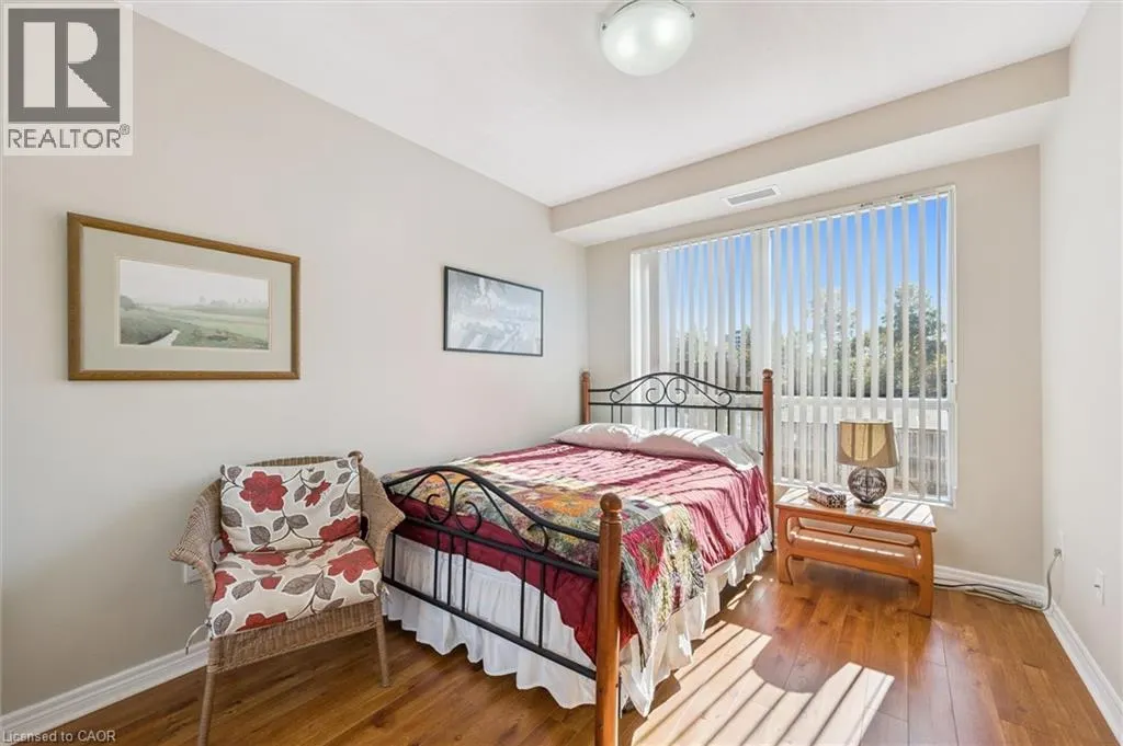 539 BELMONT Avenue W Unit# 201, #201