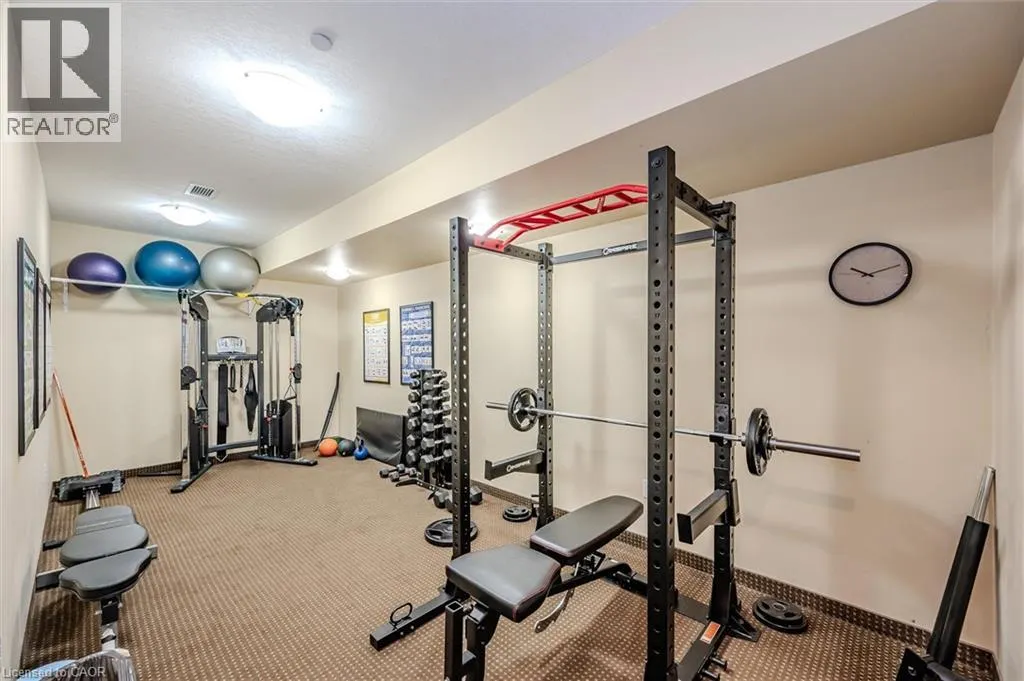 539 BELMONT Avenue W Unit# 201, #201