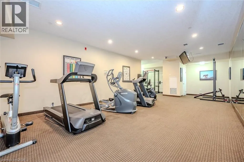 539 BELMONT Avenue W Unit# 201, #201
