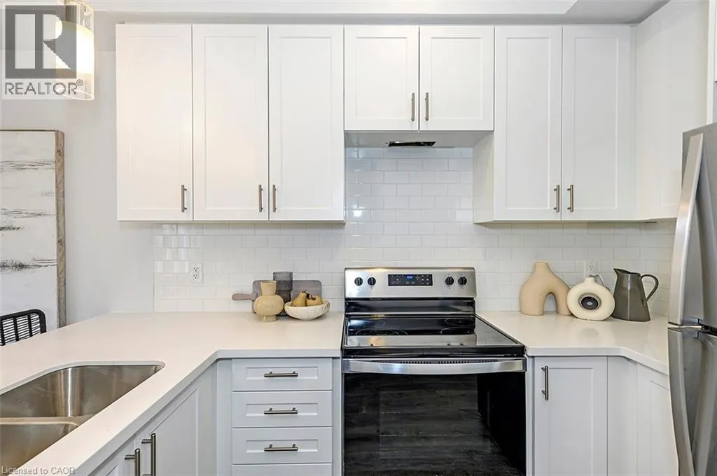 205 THAMES Way Unit# 22, #22