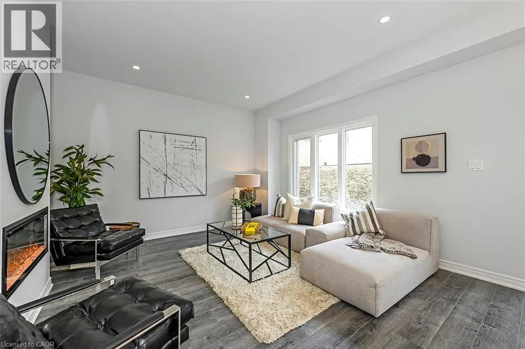 205 THAMES Way Unit# 22, #22