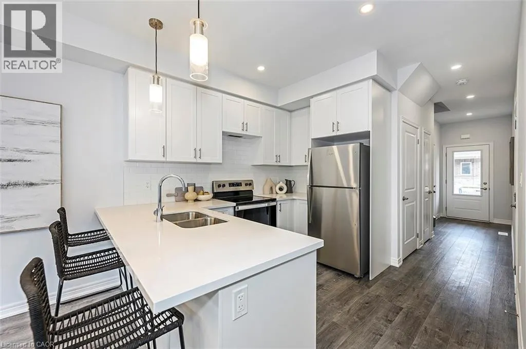 205 THAMES Way Unit# 22, #22