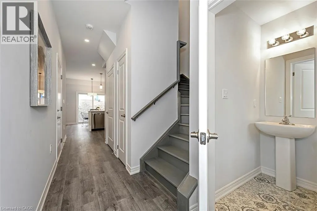 205 THAMES Way Unit# 22, #22