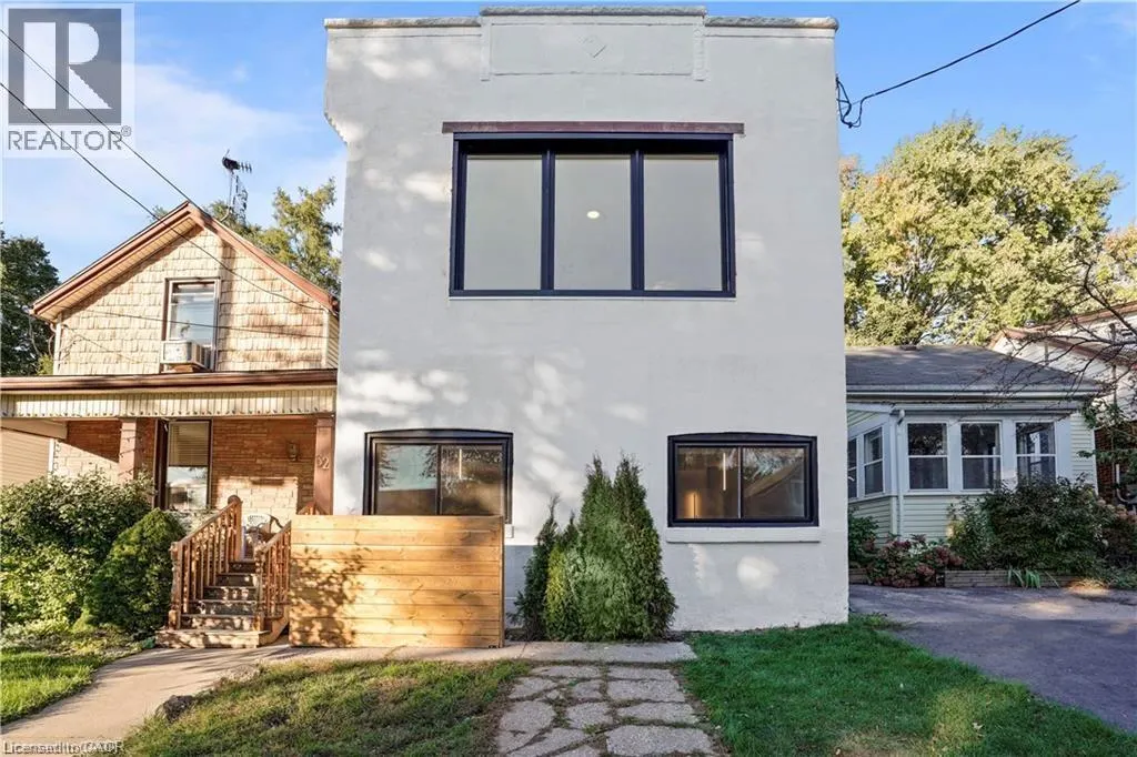 30 JONES Street Unit# 2, #2