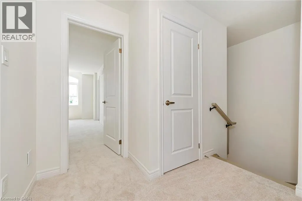 14 JELLICOE Court