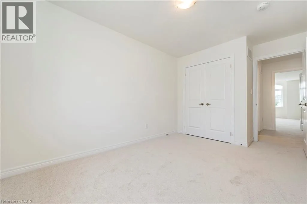 14 JELLICOE Court