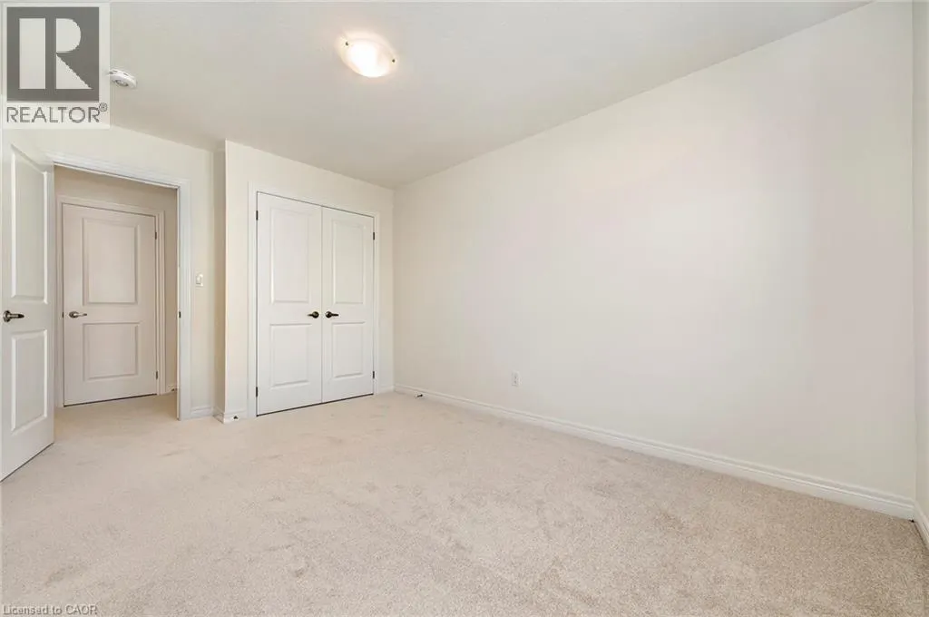 14 JELLICOE Court