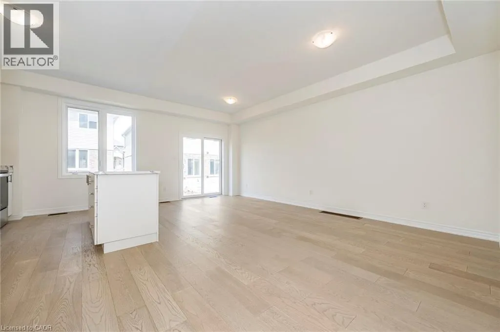 14 JELLICOE Court