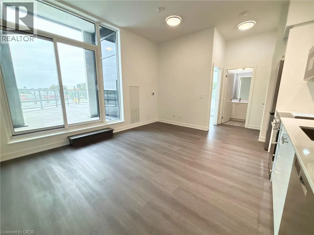 25 WELLINGTON Street S Unit# 306, #306