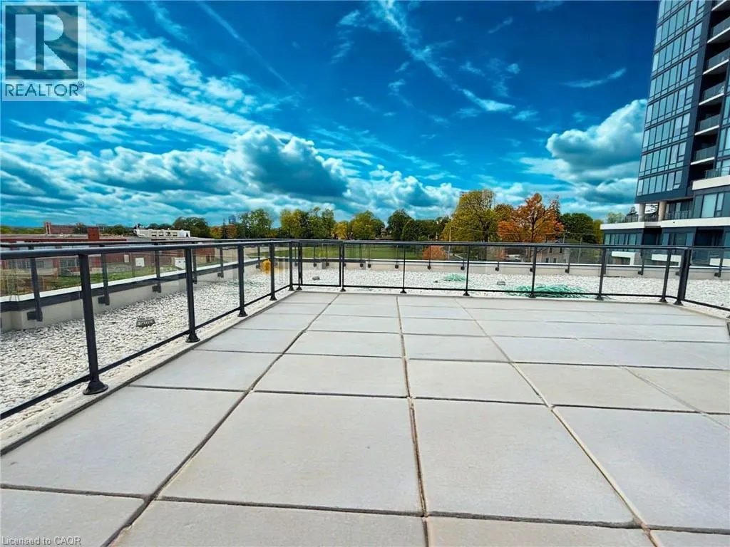 25 WELLINGTON Street S Unit# 306, #306